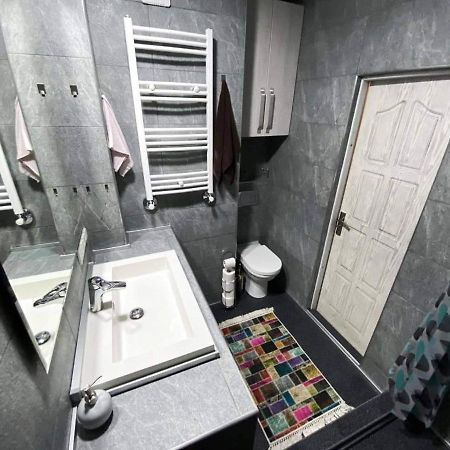 Fantastic Central Apartment Chisinau Exterior foto